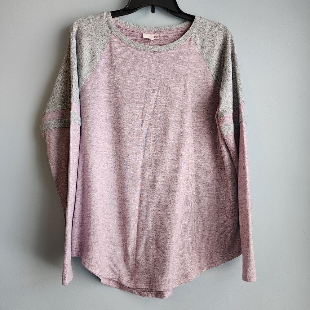 SO Cozy Reglan Tee